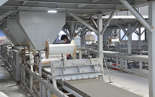 全自動(dòng)雙面復(fù)合生產(chǎn)線